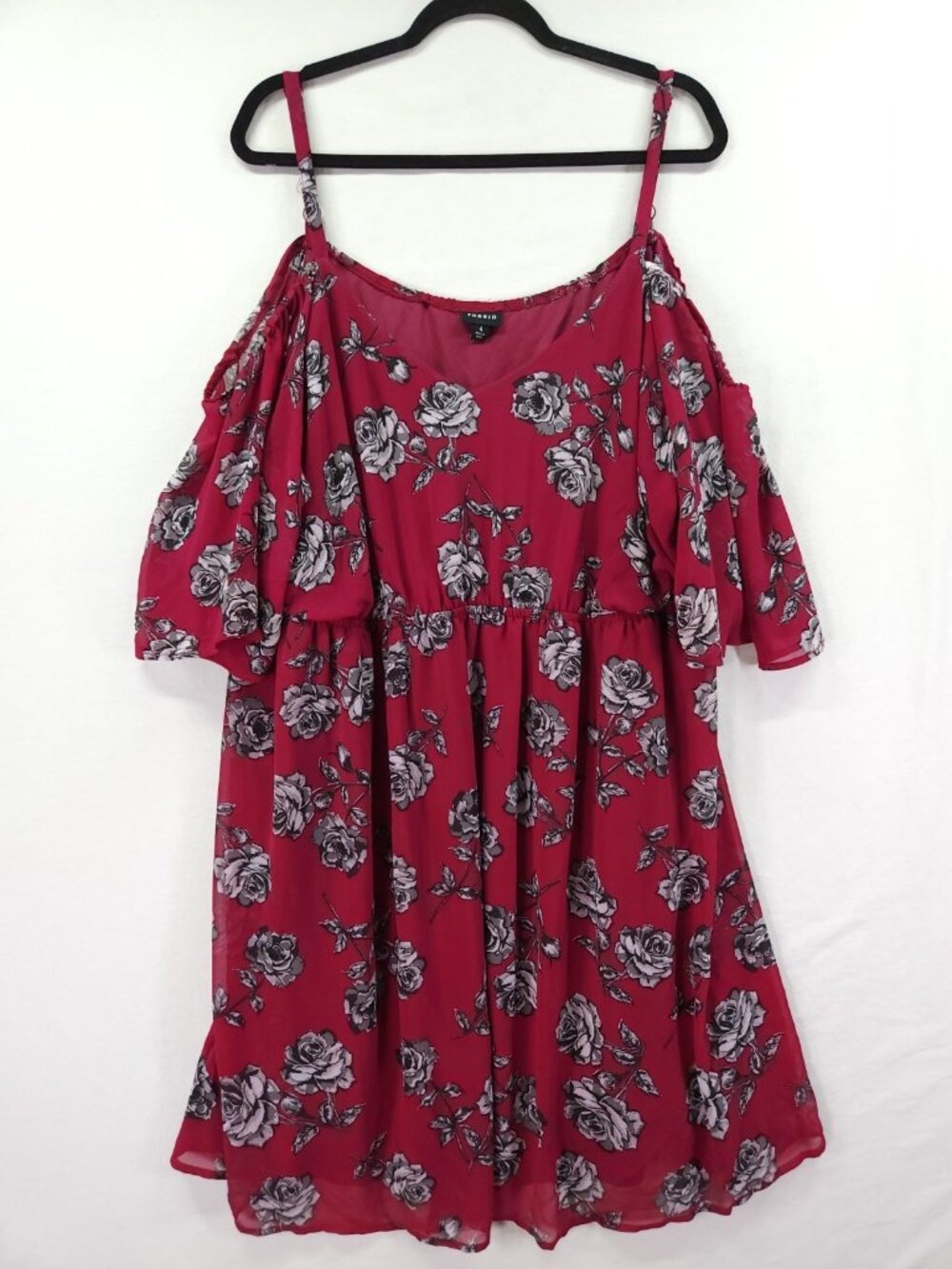 Torrid Size 4X Red Chiffon Ruffled Cold Shoulder Floral Skater Cami Dress